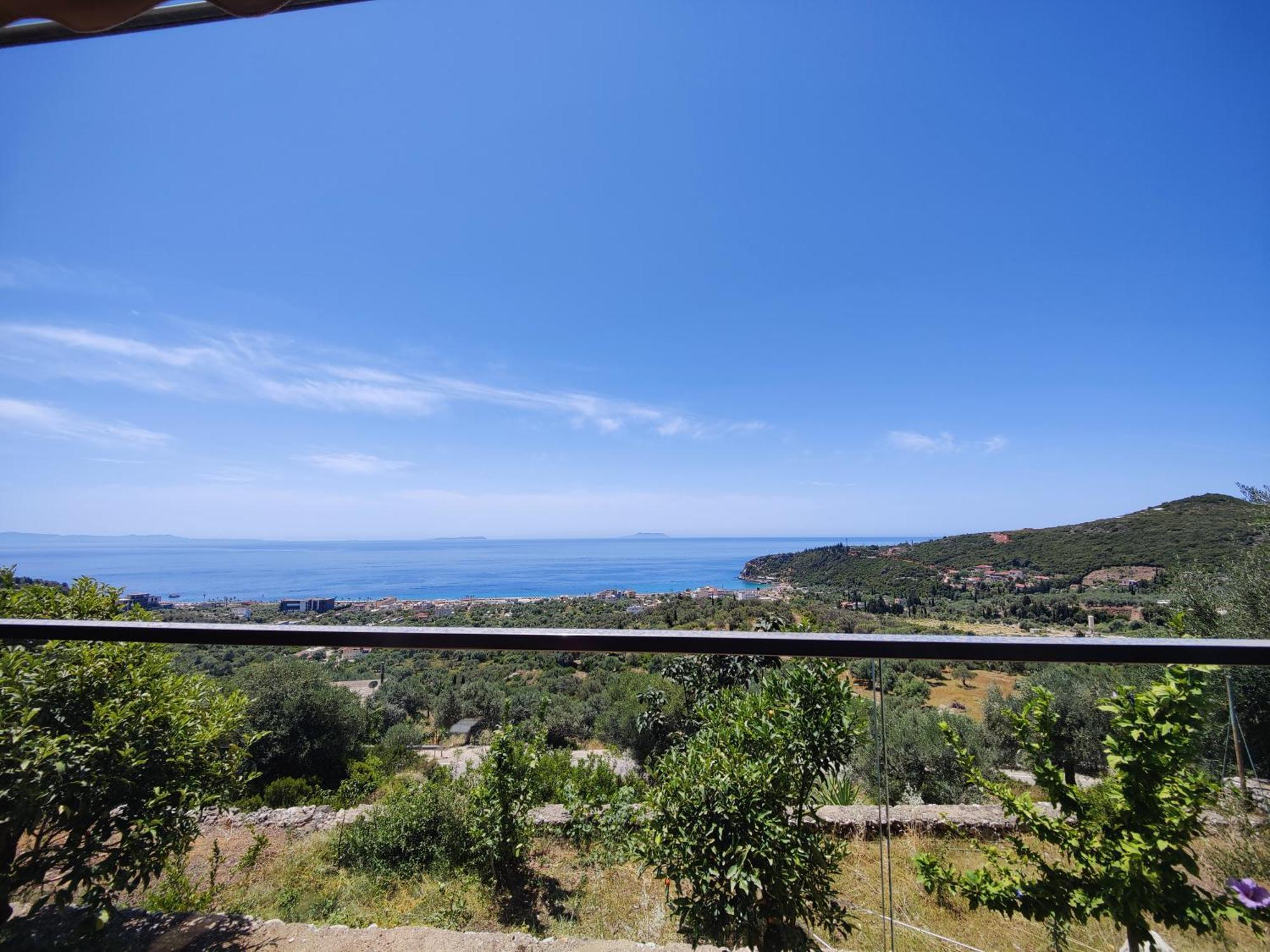 Lofos Himara